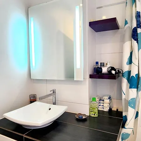 Charming Nest In Paris-pont Cardinet Daire Paris