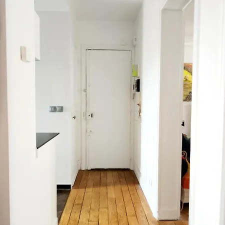 Daire Charming Nest In Paris-pont Cardinet *
